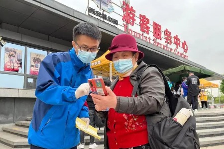 “五一”小长假 志愿服务不停歇