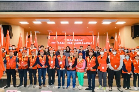 志愿服务让旅游更文明、更美好