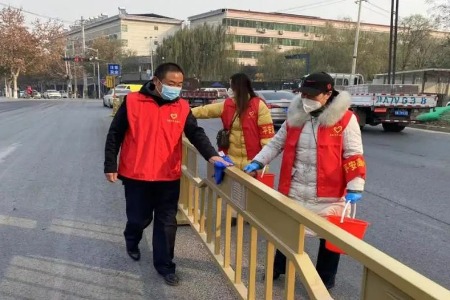 西安因你而美｜弘扬志愿精神 城管人扮靓美丽西安