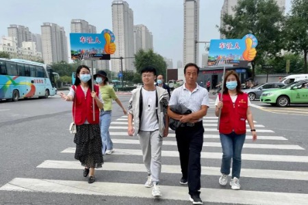 西安志愿者广泛开展系列志愿服务活动 迎接十四运