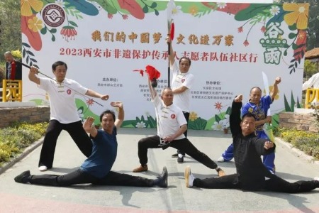 文化送到家门口 志愿者为美丽乡村添彩