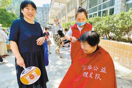 文明新风拂润百姓心底 精神文明建设再谱新篇
