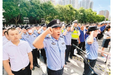 我市广泛开展“服务十四运·奉献我的城”主题实践活动